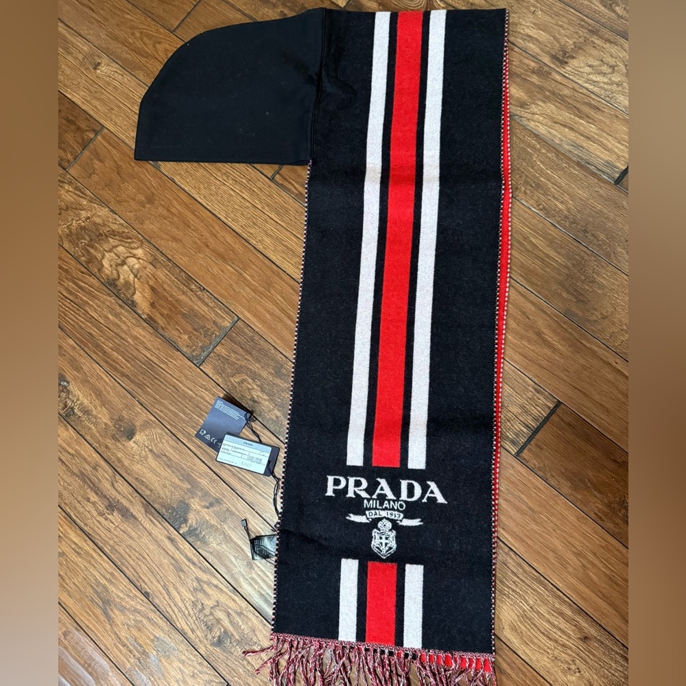 PRADA new with tags cashmere wool hooded scarf 🧣